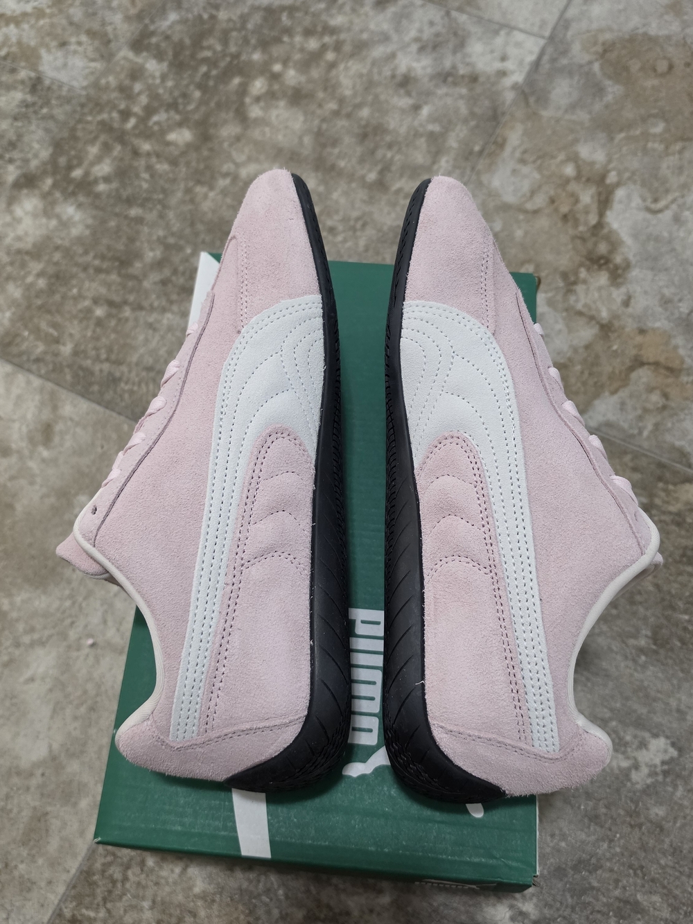 Puma Speedcat OG Women's Size 9 - Picture 3 of 5